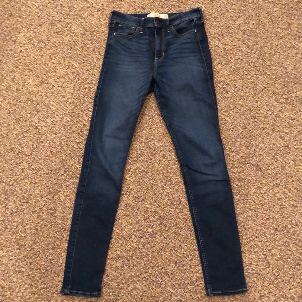 Hollister Super Skinny High-Rise Jeans
